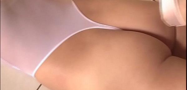 Arisa Isshiki High-leg leotard white stretch,yoga legs-fetish image video solo